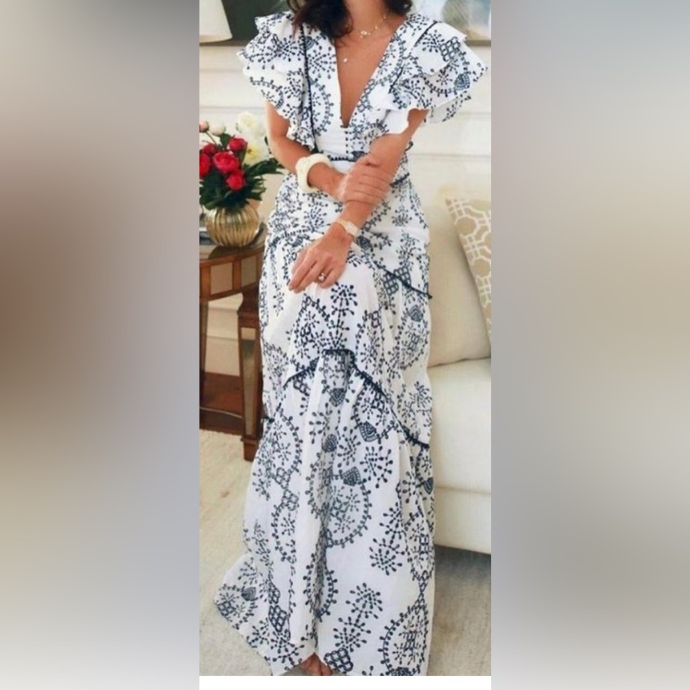 NWT Francesca's White and Navy Ruffle Sleeve Maxi Dress - Size Small